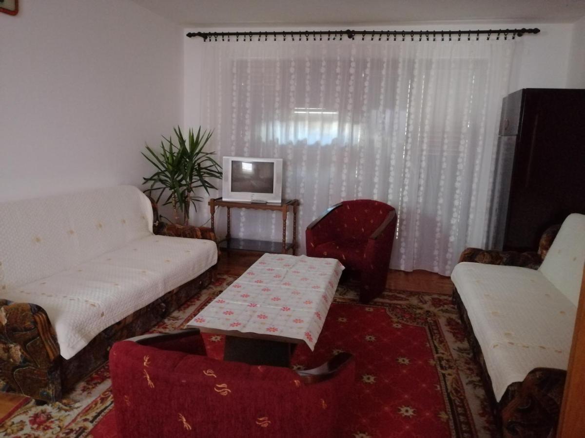 شقة Pansion Velickovic نيسكا بانجا المظهر الخارجي الصورة
